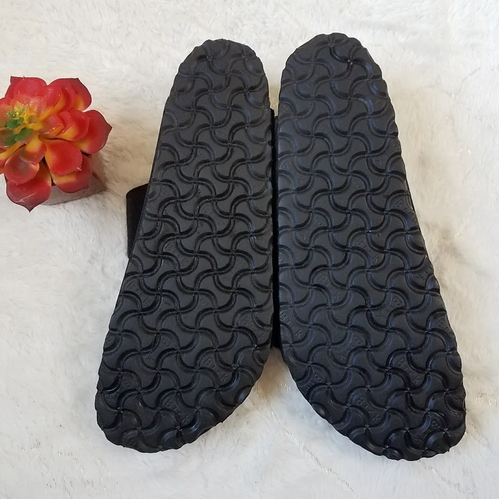 Birkenstock Arizona Soft Footbed Black Suede Sandals